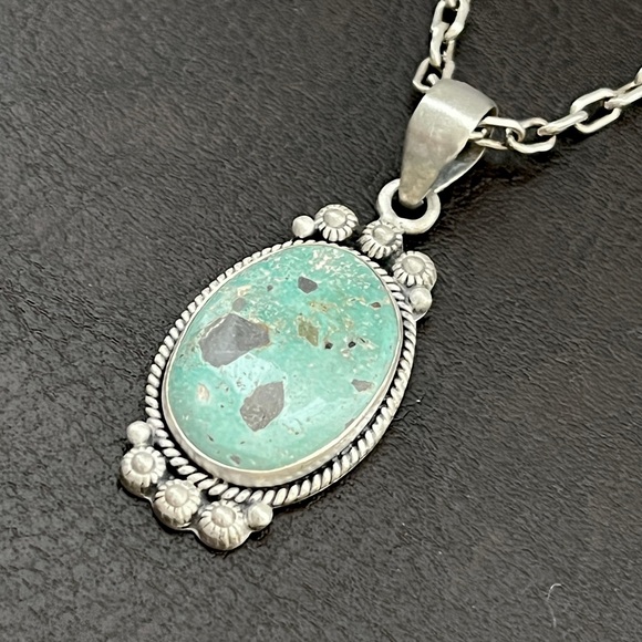 NEW Artisan made sterling silver Royston turquoise pendant - Picture 4 of 9